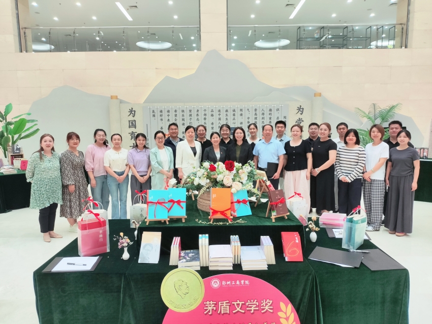 必赢nn699net成功举办图书文献导读大赛